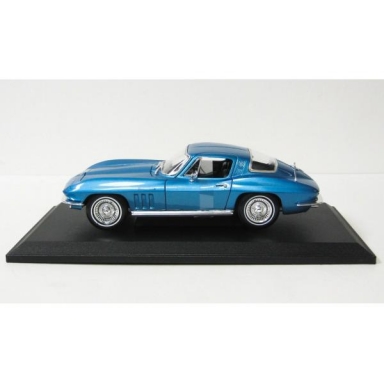 1965 CORVETTE BLUE COUPE (1/18 SCALE)