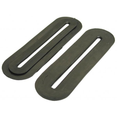 69-71 RUBBER CARPET INSERTS FOR LAP BELT (BLACK)