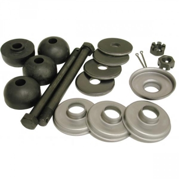 63-82 REAR SPRING MOUNTING KIT (POLYURETHANE)