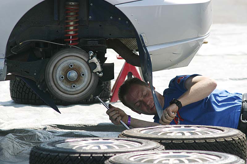 http://commons.wikimedia.org/wiki/File:Auto_Mechanic.jpg